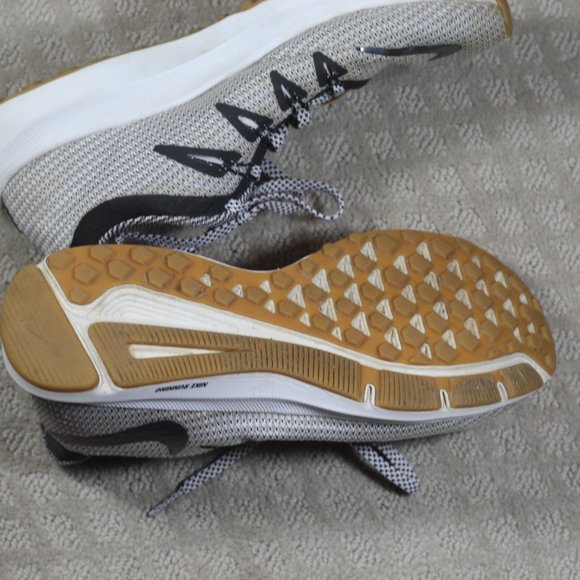 Nike Size 8 Grey & Black Running Shoes B09258-100 - Picture 6 of 7